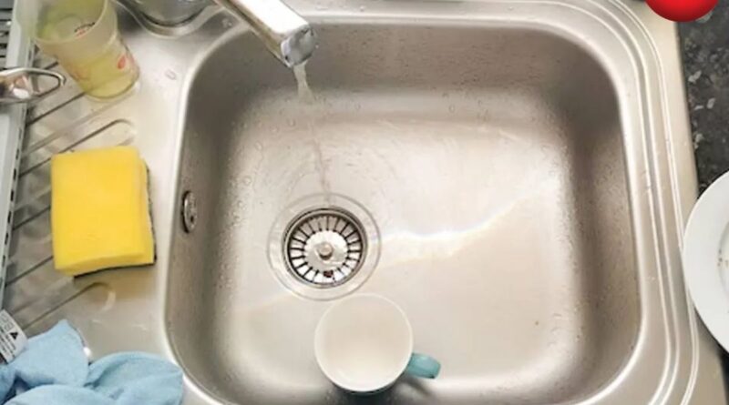 Remove Bad Smell from Kitchen Sink