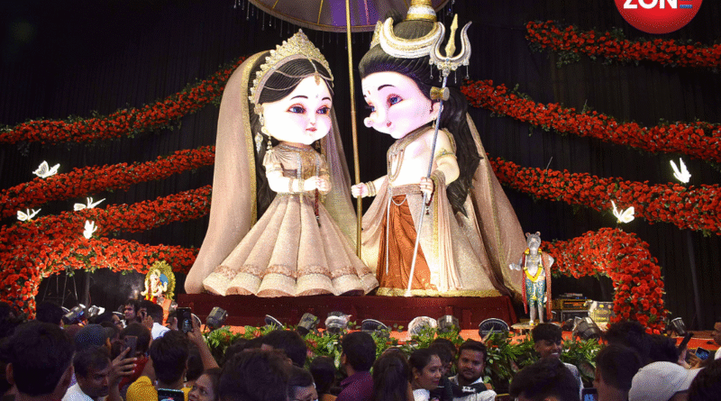 पलकें झपकाने वाले भगवान गणेश का क्रेज