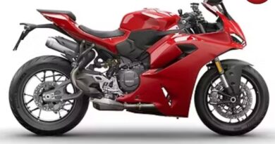 Ducati Panigale V2 2025 Launch