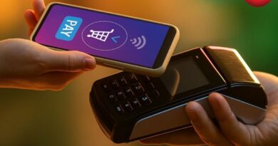 World's first cashless country