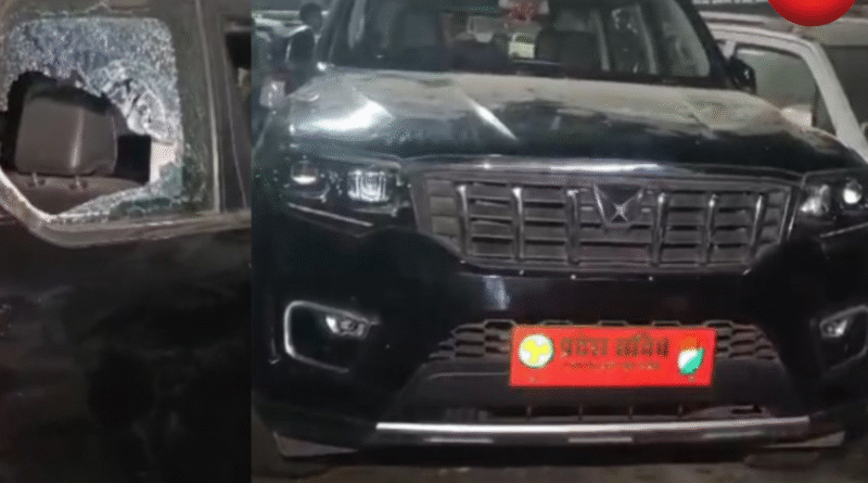 यूथ कांग्रेस नेता का सड़क पर तांडव