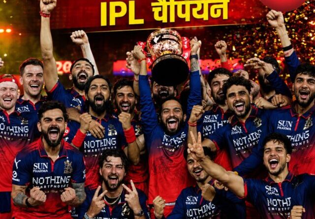 RCB ने रचा इतिहास, लगातार दूसरी बार बनी IPL चैंपियन (1)