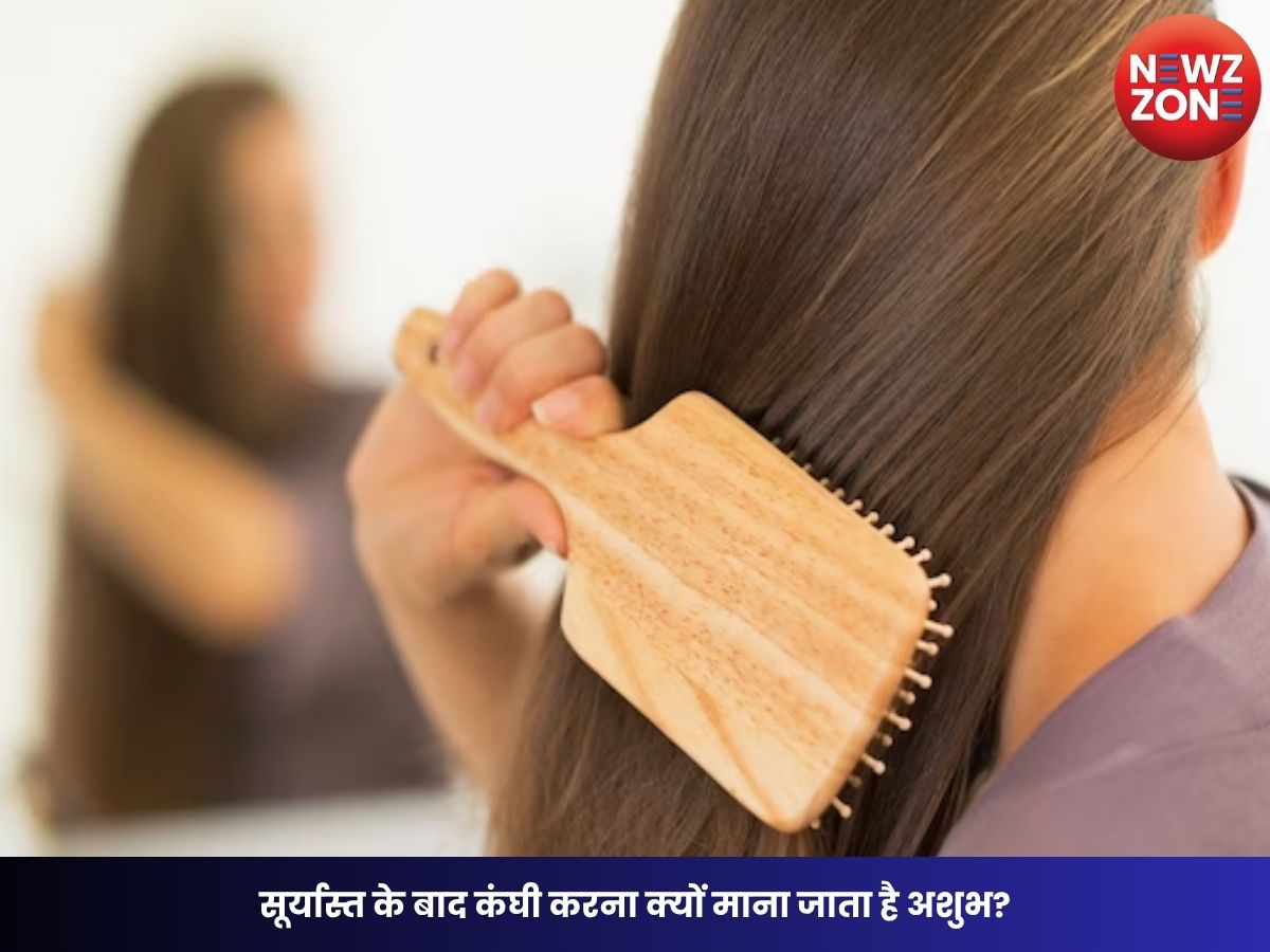 Hair Comb At Night